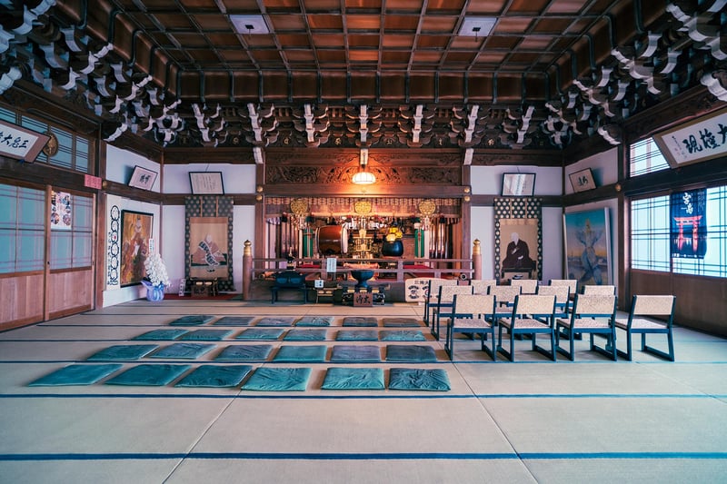 The inside of a Japanese temple